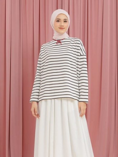 Ulyani Black and White Stripe Tops HijabChic